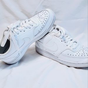 Nike Court Vision Low Size 7
